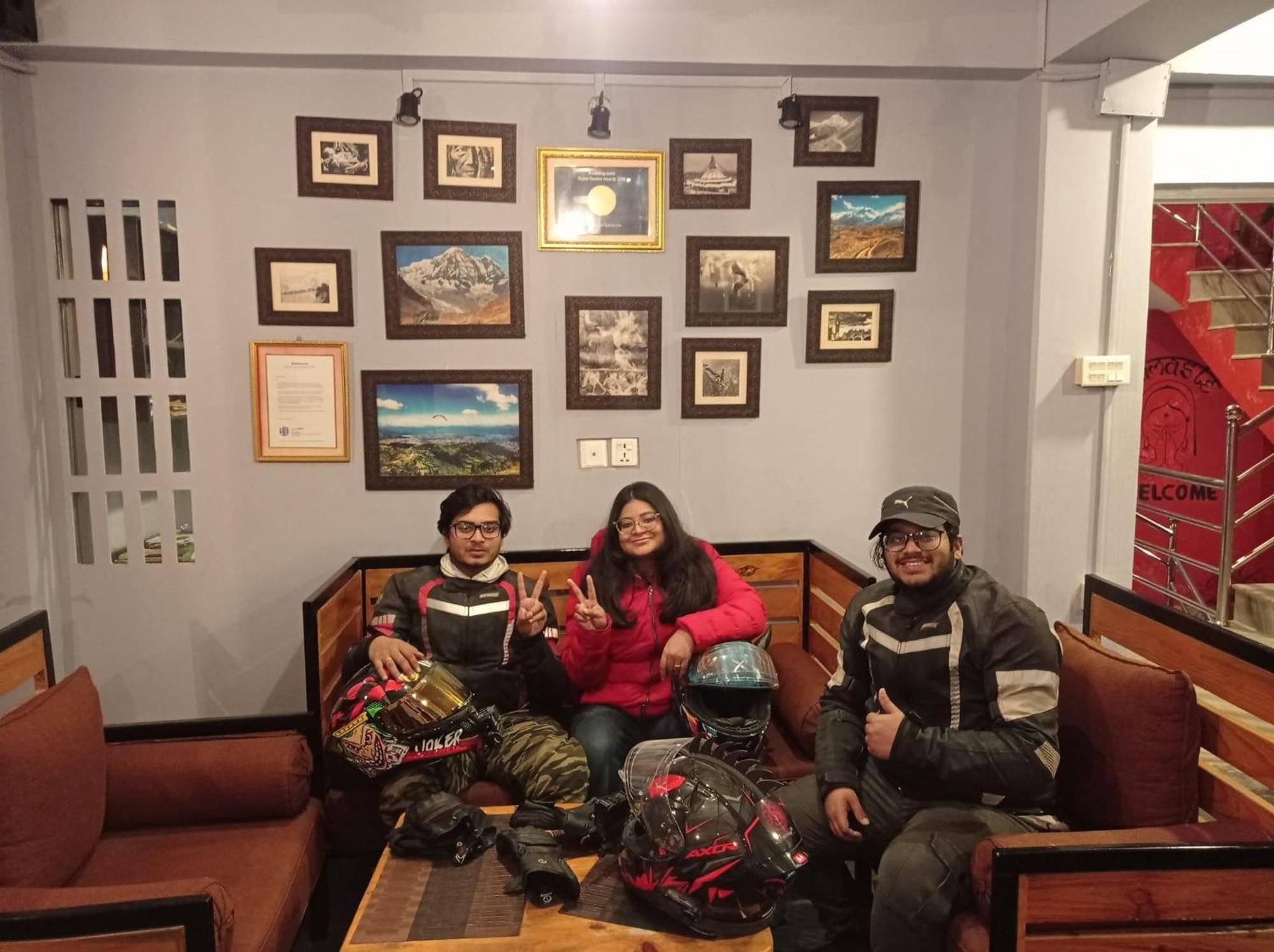 Paila Hostel Lakeside Похара Екстериор снимка